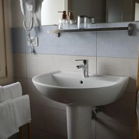 فندق مبيت وإفطار Casa Flory Anna